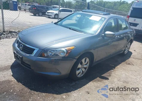 2008 Honda Accord 2.4 Ex z USA, uszkodzony, nr VIN 1HGCP26758A073722